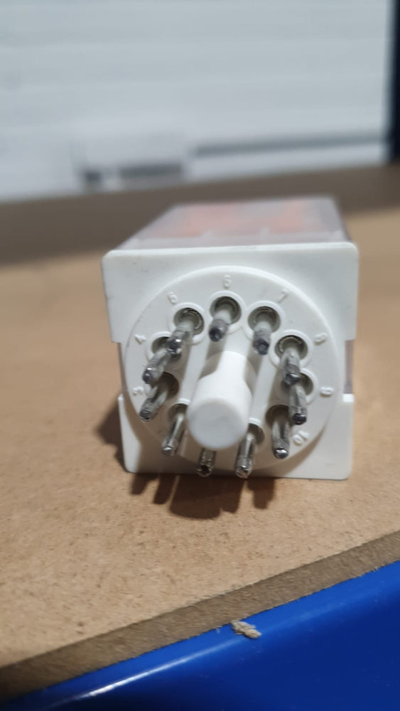 16 pin relay 10amp stock 6 PCWS 